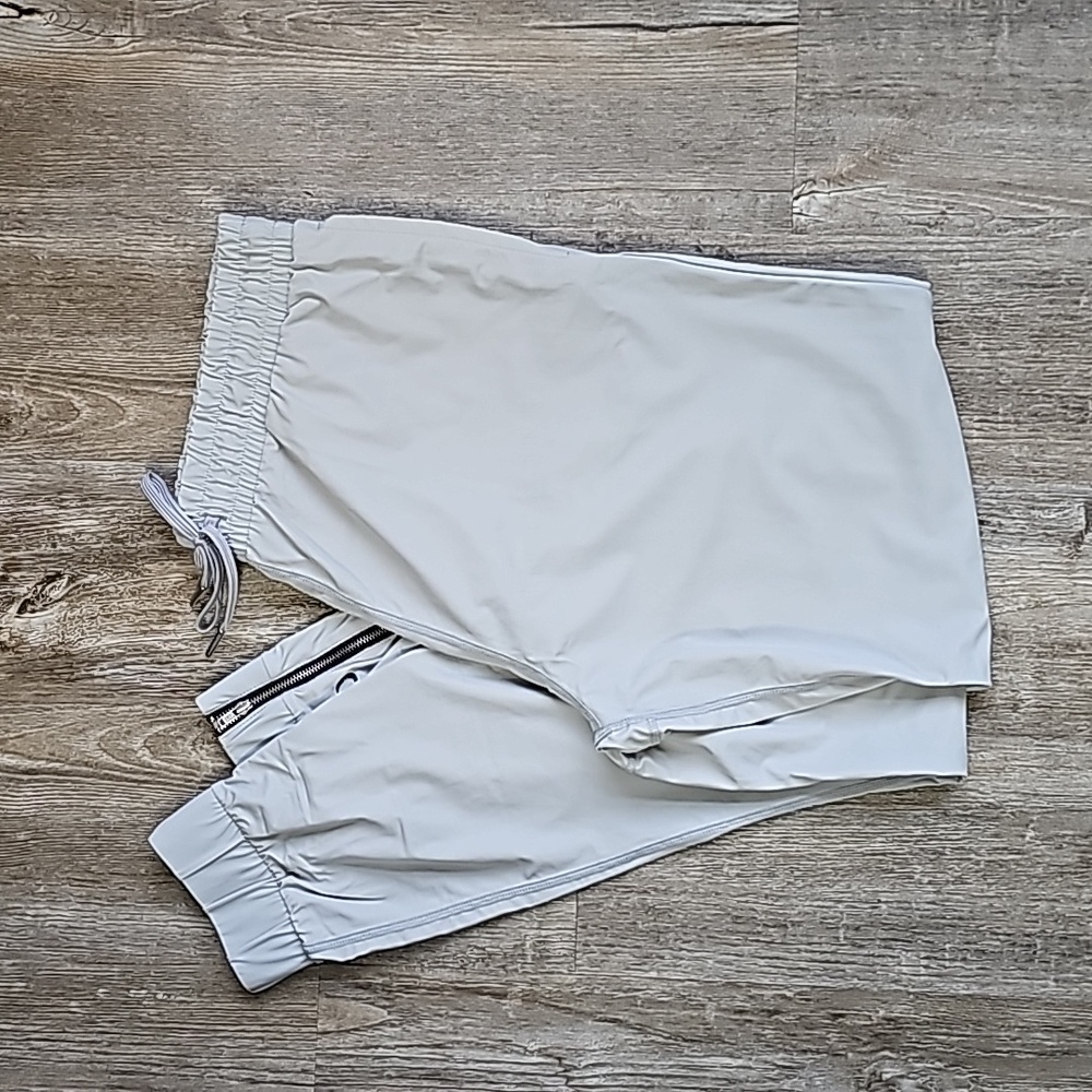 Zyia Peak Zipper Joggers